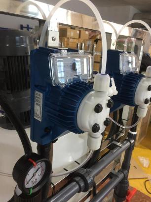 B型循環(huán)水加藥設(shè)備