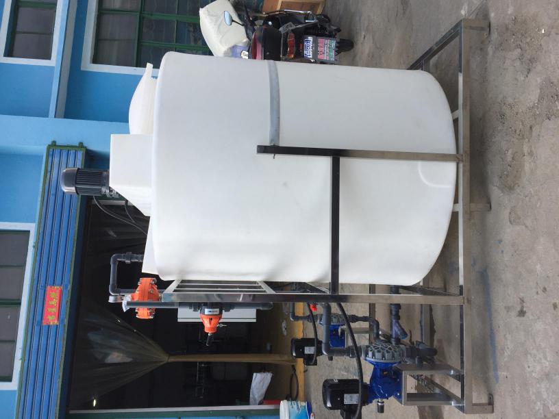 一用一備加藥設(shè)備