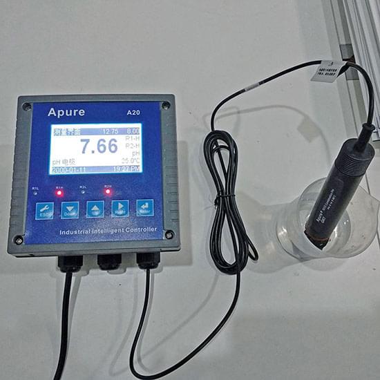 一整套產(chǎn)品包含：主機：A20PR    PH電極：GRT1010  沉入式電極護套：PP1020-100 PH校正溶液：4.00 6.86  電極延長線：AP2-4MM-10M