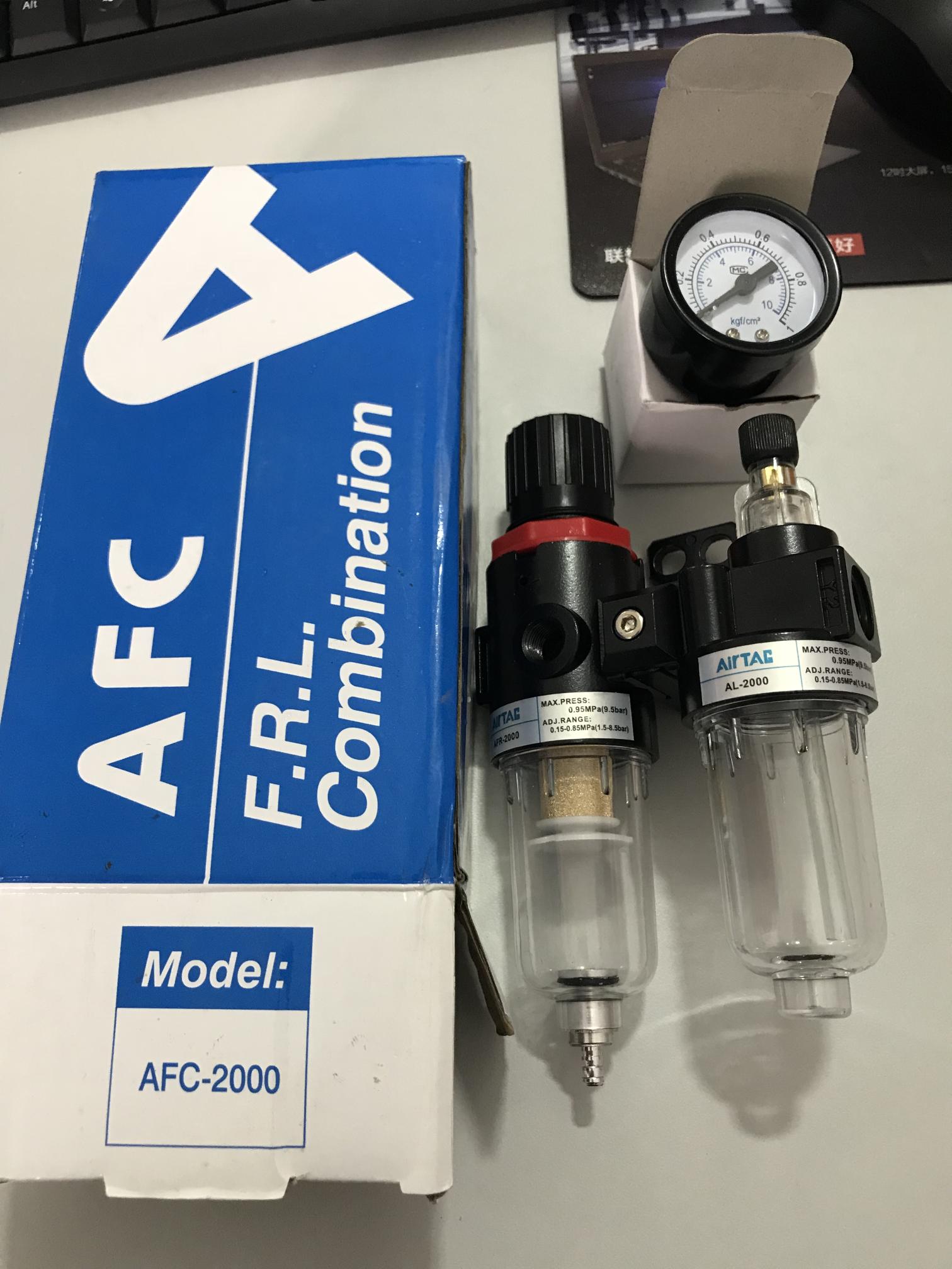 過濾空氣中的雜質(zhì)，調(diào)節(jié)氣源壓力，控制泵的流量