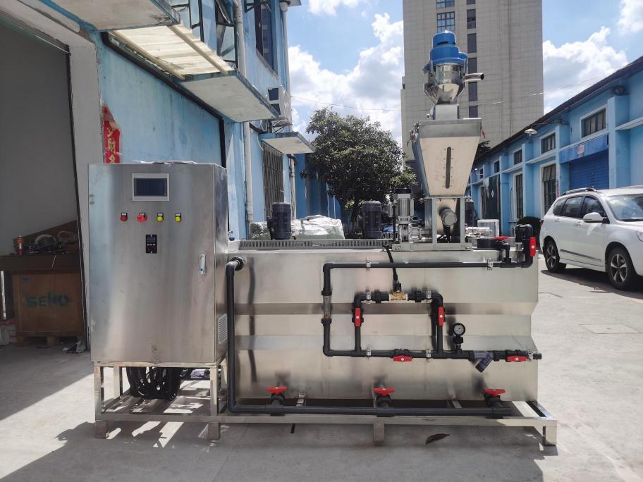 高分子泡藥機(jī) - PAC一體化泡藥機(jī)