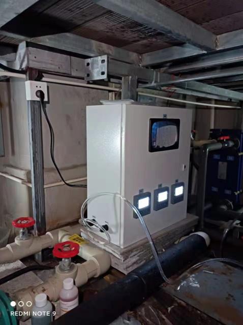 泳池五參數(shù)在線檢測(cè)儀 檢測(cè)參數(shù)： pH, ORP 余氯,濁度， 溫度 KS-600